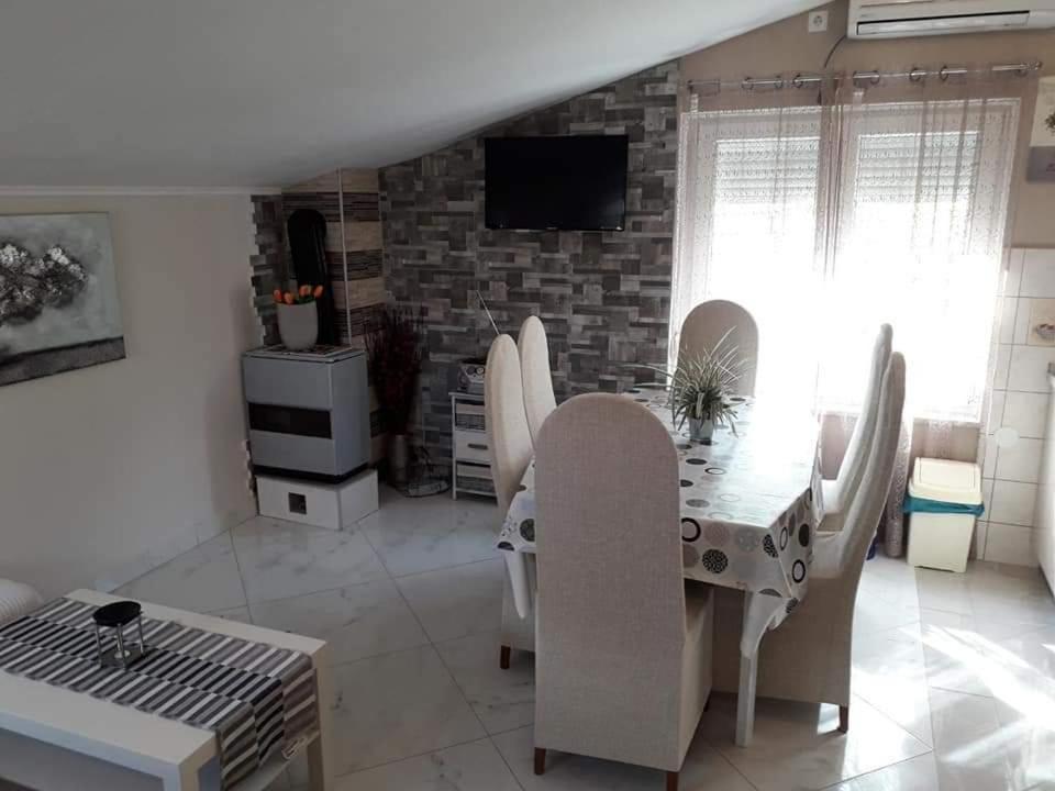 Apartment Mario Dramalj Ngoại thất bức ảnh