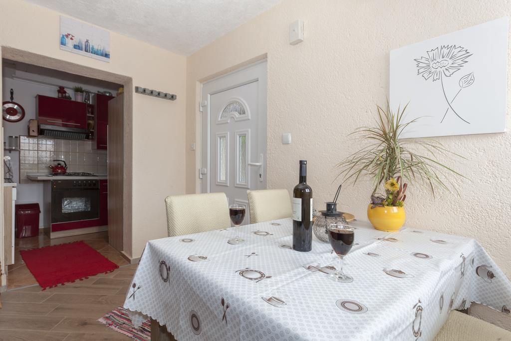 Apartment Mario Dramalj Ngoại thất bức ảnh