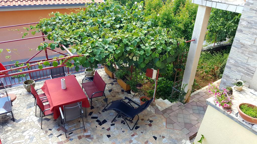 Apartment Mario Dramalj Ngoại thất bức ảnh